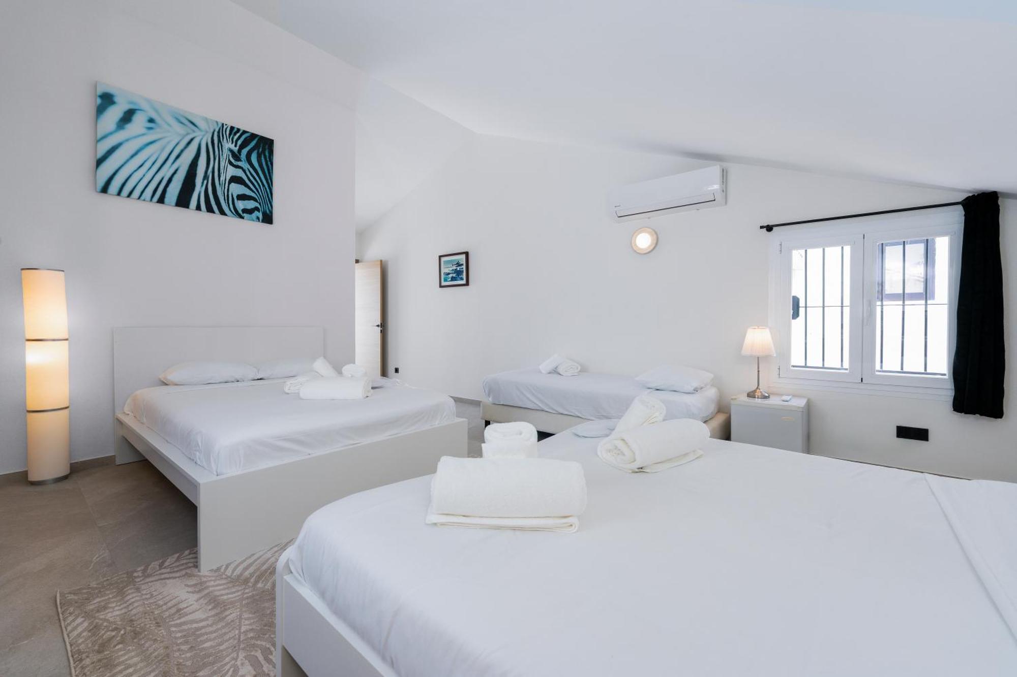 243-Fully Renovated-Puerto Banus Marbella Front Line Penthouse Apartment Екстериор снимка