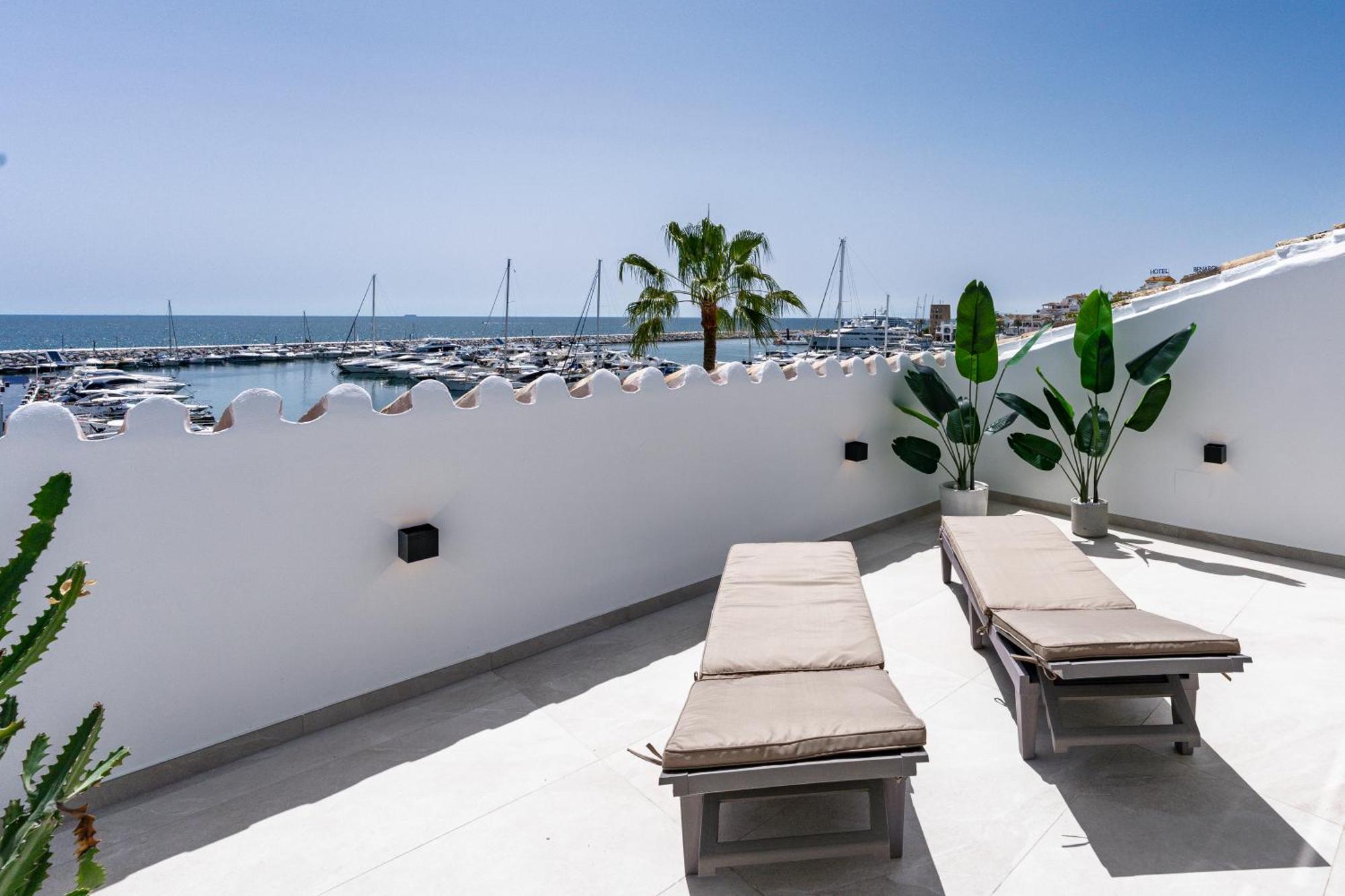 243-Fully Renovated-Puerto Banus Marbella Front Line Penthouse Apartment Екстериор снимка